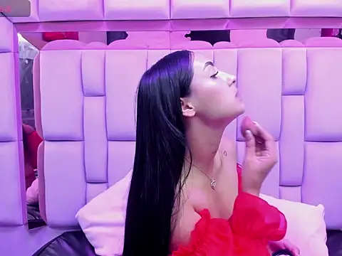 Issabela Mackey  online show from 01-15-26, 04:06