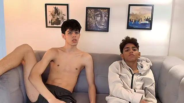 TWINKS FRIENDS online show from 04-25-26, 01:41