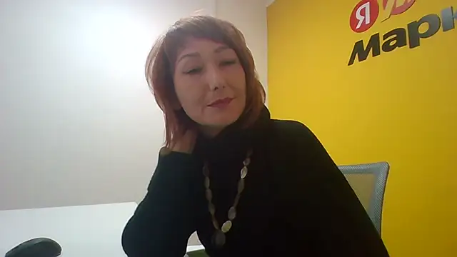 Snapshot of Pline1 chatting on 12-18-25, 09:15 Pline1 online show from 12-18-25, 09:15