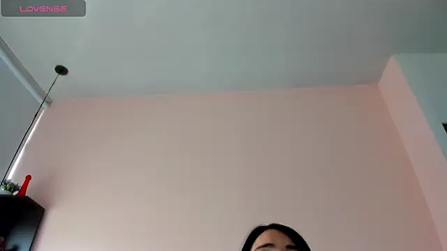 violet myerrs online show from 12-19-25, 02:35