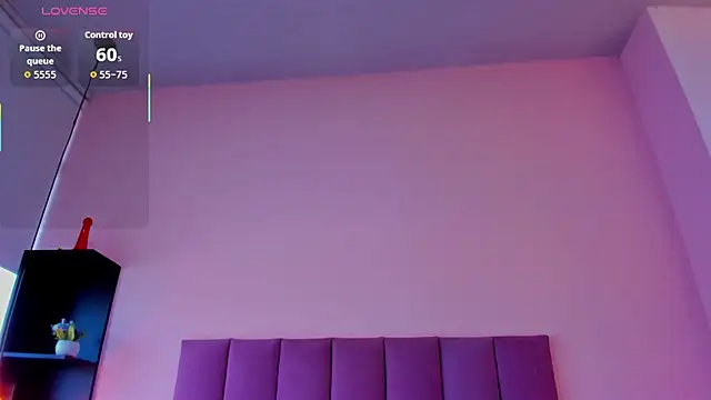 Snapshot of violet_myerrs chatting on 02-11-26, 01:38 violet myerrs online show from 02-11-26, 01:38