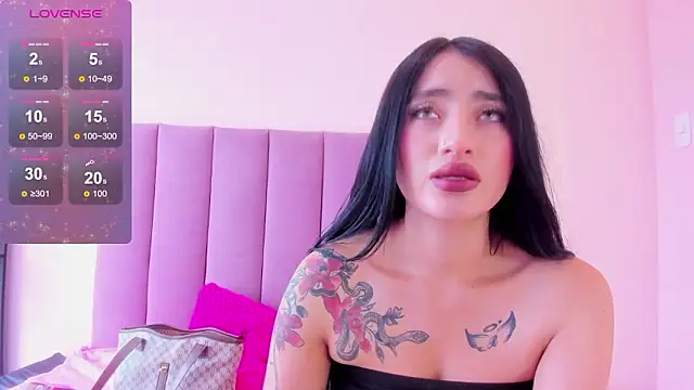 Snapshot of violet_myerrs chatting on 02-20-26, 01:11 violet myerrs online show from 02-20-26, 01:11