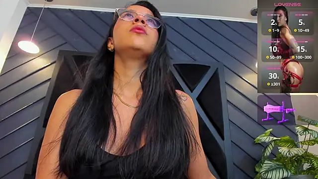 Snapshot of zoe_martins_ chatting on 11-04-25, 05:23 zoe martins online show from 11-04-25, 05:23