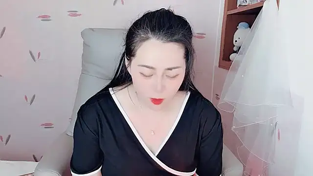 Eve5215 online show from 03-08-26, 04:00