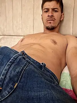 Snapshot of piterrr_hot chatting on 10-02-25, 11:45 piterrr hot online show from 10-02-25, 11:45