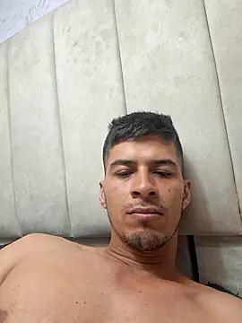 Snapshot of piterrr_hot chatting on 11-23-25, 01:49 piterrr hot online show from 11-23-25, 01:49