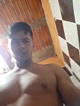 Snapshot of piterrr_hot chatting on 12-22-25, 12:13 piterrr hot online show from 12-22-25, 12:13