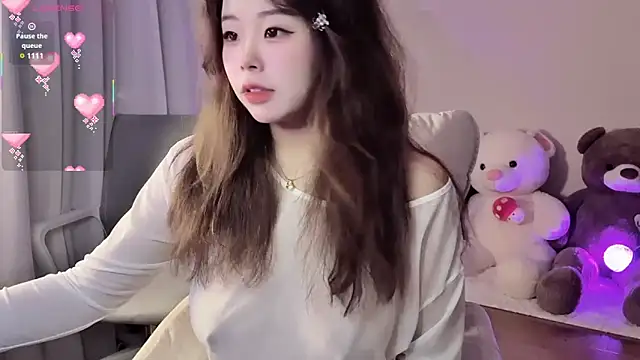 xiaotanbaby online show from 12-16-25, 04:23