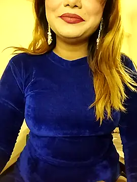 Snapshot of alexa_cam44 chatting on 12-13-25, 08:14 alexa cam44 online show from 12-13-25, 08:14