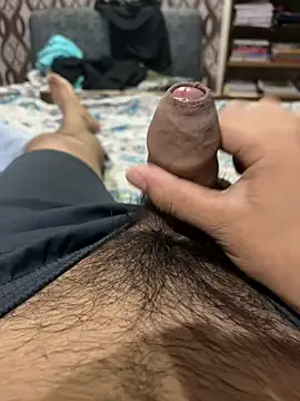 Snapshot of innocent1guy chatting on 09-12-25, 05:35 innocent1guy online show from 09-12-25, 05:35