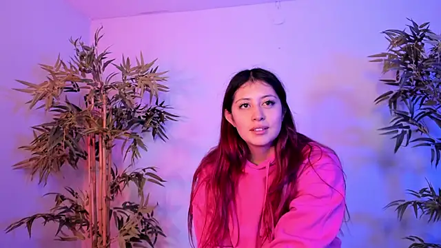 Aphriil   online show from 10-15-25, 12:05