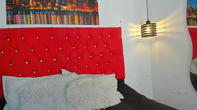 carolinacrus01 online show from 03-07-26, 03:09