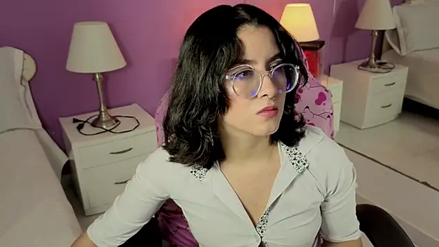 LiLLiAnderson online show from 10-21-25, 11:44