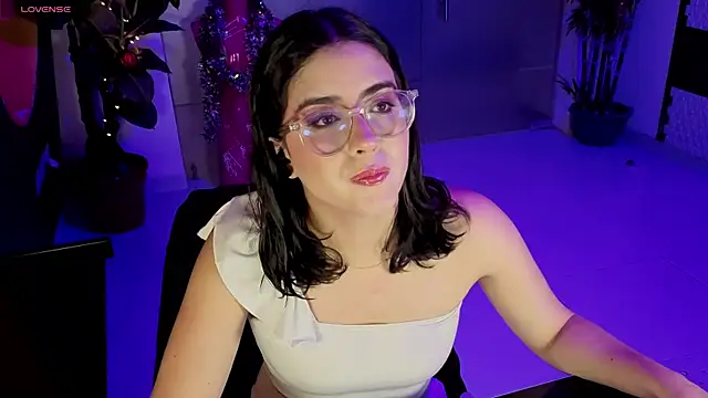 LiLLiAnderson online show from 01-12-26, 11:48