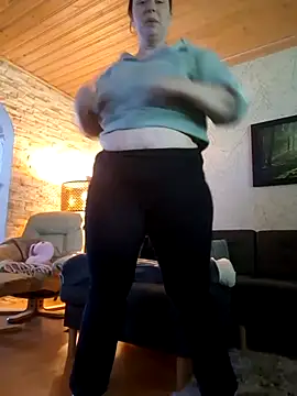 Snapshot of Chrissy_Christal chatting on 09-11-25, 09:09 Chrissy Christal online show from 09-11-25, 09:09