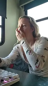 bmorganne420 online show from 01-08-26, 06:54