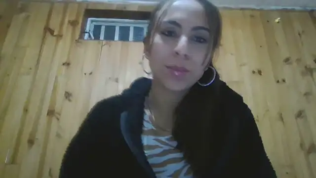 Roselingalvis13 online show from 10-19-25, 02:56