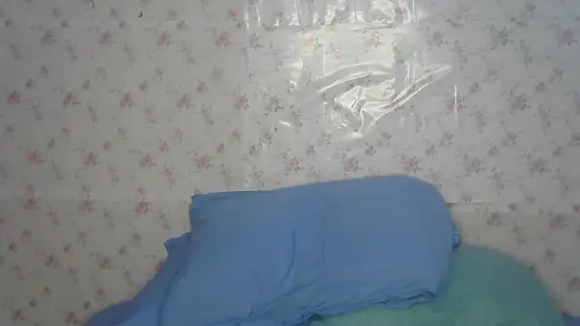 Roselingalvis13 online show from 06-24-26, 02:21