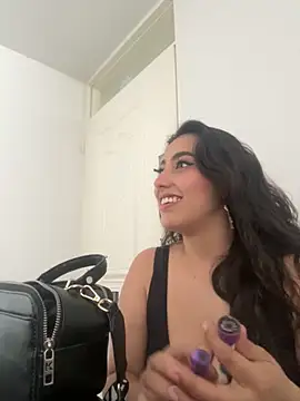 my aleja  online show from 10-07-25, 06:49