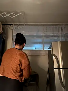 my aleja  online show from 12-05-25, 02:09