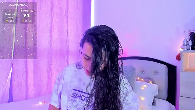 my aleja  online show from 01-18-26, 03:27