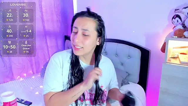 my aleja  online show from 02-08-26, 01:14