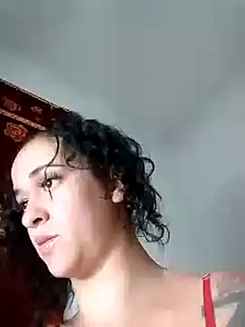 Snapshot of Casalliberal_ofc1 chatting on 09-30-25, 01:43 Casalliberal ofc1 online show from 09-30-25, 01:43