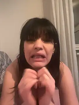 SarettaB90 online show from 03-19-26, 01:42