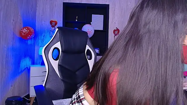 dulcce moon online show from 09-15-25, 07:47