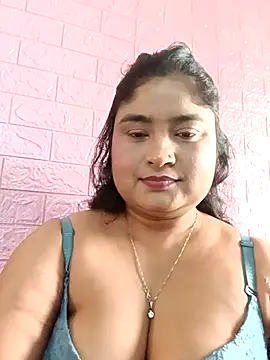 hornyriyanka online show from 04-06-26, 04:46