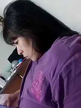 Nahuandjeatriplex online show from 09-28-25, 03:56