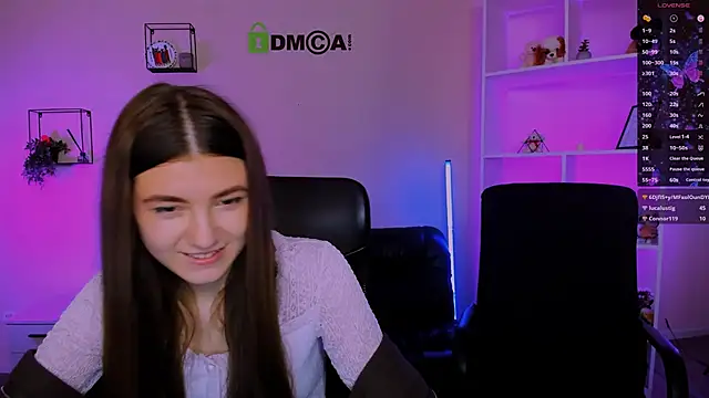 Snapshot of lissa_night chatting on 11-17-25, 01:06 lissa night online show from 11-17-25, 01:06