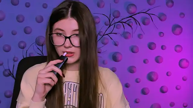 Snapshot of lissa_night chatting on 12-16-25, 10:09 lissa night online show from 12-16-25, 10:09