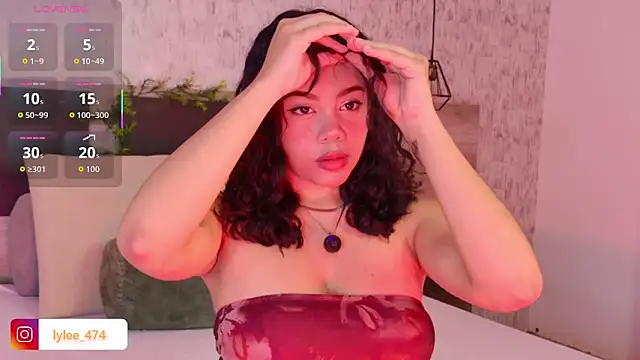 Celine Lee online show from 02-09-26, 07:40