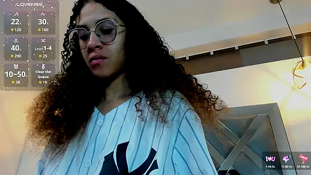 Hanna Cornee  online show from 10-04-25, 01:20