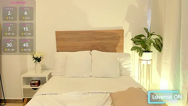 Lea Joness online show from 03-10-26, 08:36