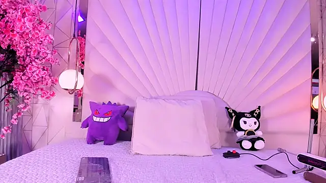 VesperVelvet online show from 05-19-26, 05:14