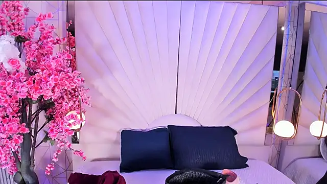 VesperVelvet online show from 06-24-26, 05:06