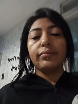 Kaylachannell online show from 02-04-26, 03:23