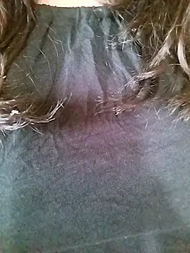 Snapshot of Ponds_beauty chatting on 11-02-25, 03:20 Ponds beauty online show from 11-02-25, 03:20