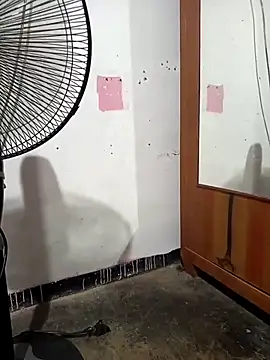 Snapshot of BabyHansi chatting on 03-18-26, 03:37 BabyHansi online show from 03-18-26, 03:37