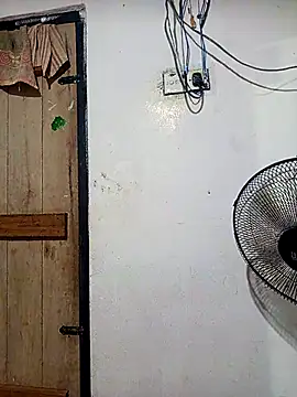 Snapshot of BabyHansi chatting on 03-20-26, 04:01 BabyHansi online show from 03-20-26, 04:01