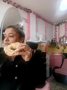 Snapshot of Asuna_yuuky chatting on 03-08-26, 05:39 Asuna yuuky online show from 03-08-26, 05:39