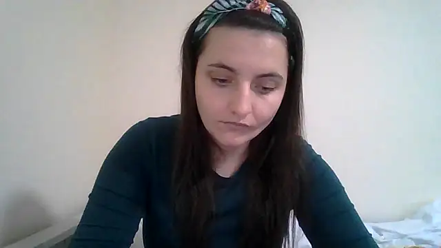 Snapshot of DInaraXRose chatting on 11-11-25, 10:15 DInaraXRose online show from 11-11-25, 10:15