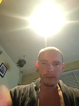 Snapshot of piercingpik chatting on 01-09-26, 12:46 piercingpik online show from 01-09-26, 12:46