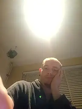 Snapshot of piercingpik chatting on 01-11-26, 08:58 piercingpik online show from 01-11-26, 08:58