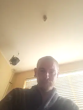 Snapshot of piercingpik chatting on 02-02-26, 10:58 piercingpik online show from 02-02-26, 10:58