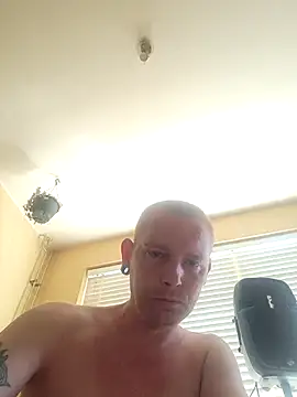 Snapshot of piercingpik chatting on 06-22-26, 09:50 piercingpik online show from 06-22-26, 09:50