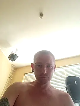 Snapshot of piercingpik chatting on 06-29-26, 09:48 piercingpik online show from 06-29-26, 09:48