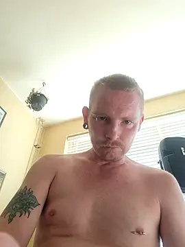 Snapshot of piercingpik chatting on 07-14-26, 07:57 piercingpik online show from 07-14-26, 07:57